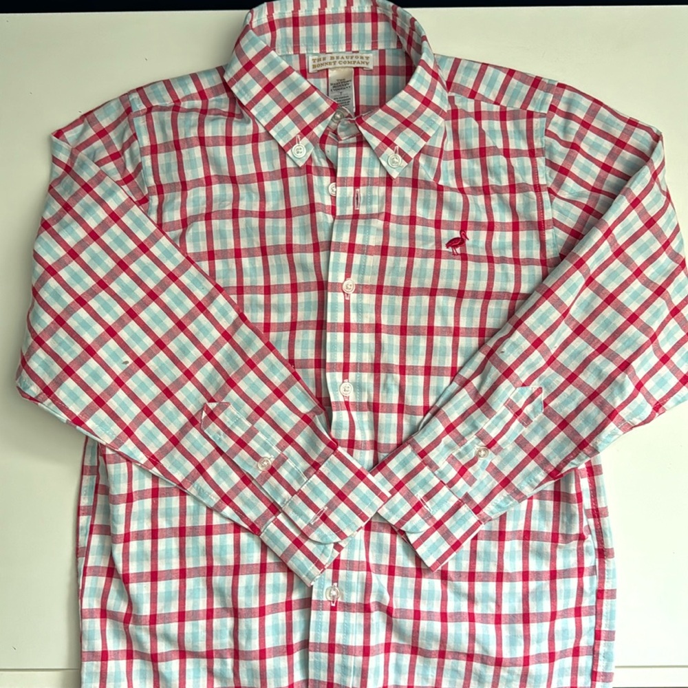 Boys dress up TBBC shirt like new